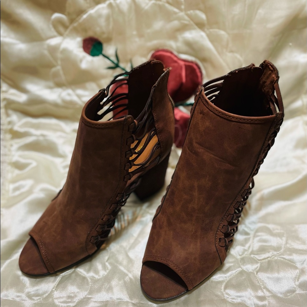Rampage Brown VIGA Nubuck Open Toe Booties Sz 10